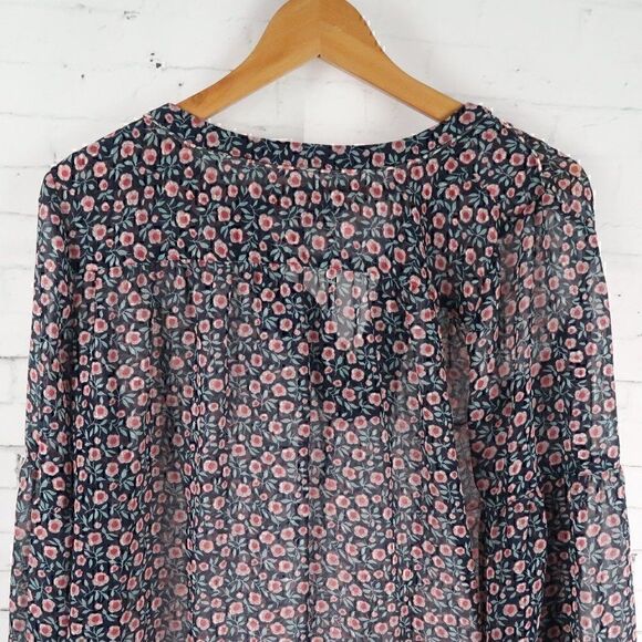 ANN TAYLOR LOFT PETITES BLUE FLORAL SEMI SHEER V NECK LONG SLEEVE TOP SIZE MP - Picture 9 of 10